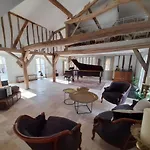 Le Clos De L Agneau B&B Saint-Amand-sur-Fion