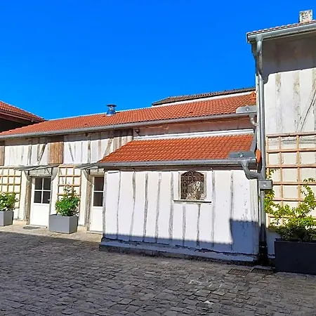 فندق مبيت وإفطار Le Clos De L Agneau Saint-Amand-sur-Fion
