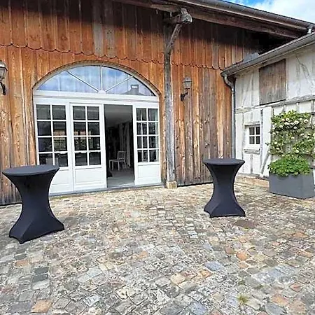 Le Clos De L Agneau 3*