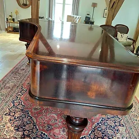 Le Clos De L Agneau 3* Saint-Amand-sur-Fion