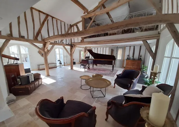 Le Clos De L Agneau Bed & Breakfast Saint-Amand-sur-Fion