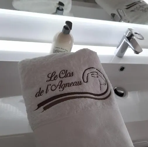 Le Clos De L Agneau 3*