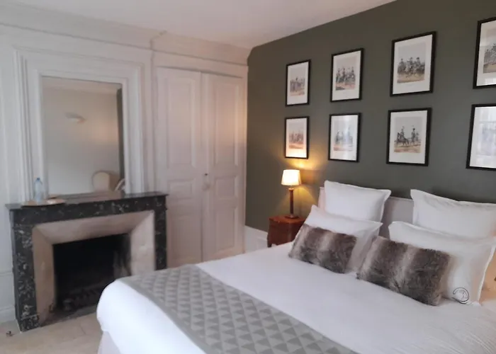 Le Clos De L Agneau Bed & Breakfast Saint-Amand-sur-Fion